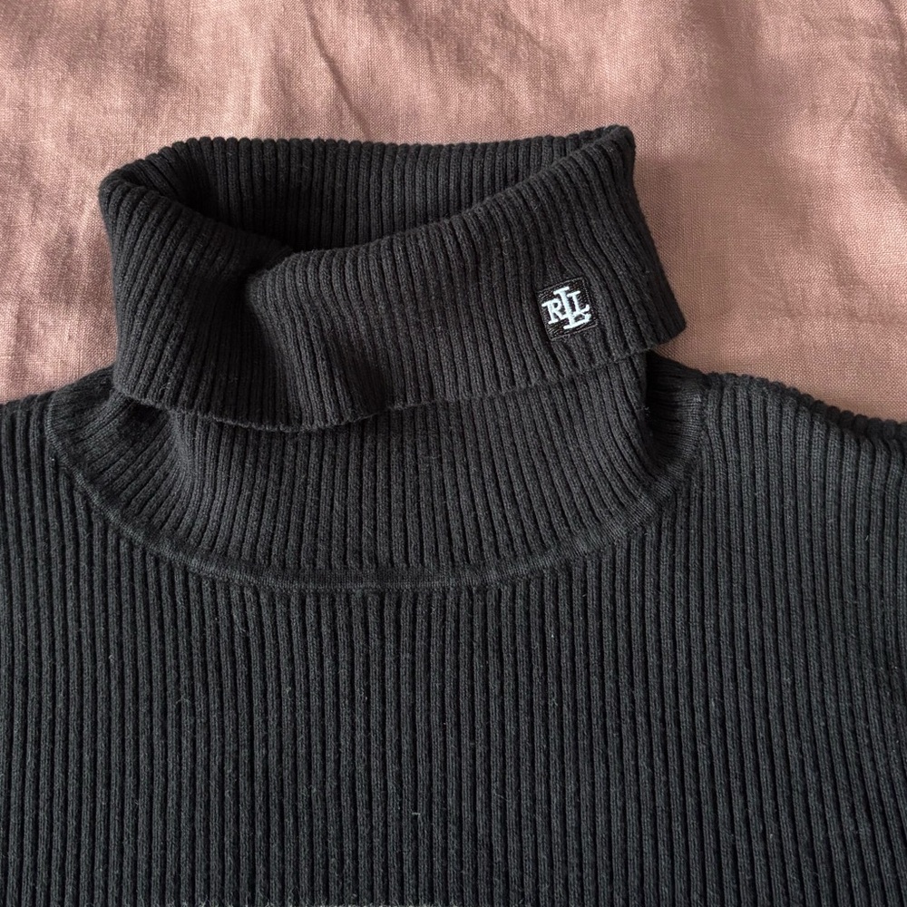 Ralph Lauren Turtleneck Sweater - Picture 8 of 9